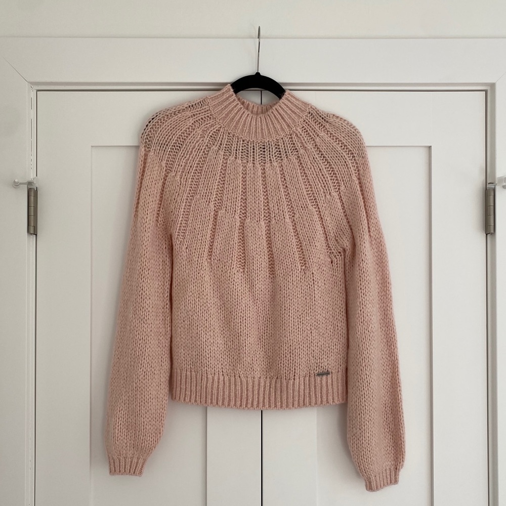 Abercrombie | mock neck sweater